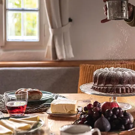 Winzerhaus Am Schoeckl בית נופש *