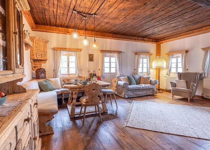 بيت للعطل Winzerhaus Am Schoeckl *